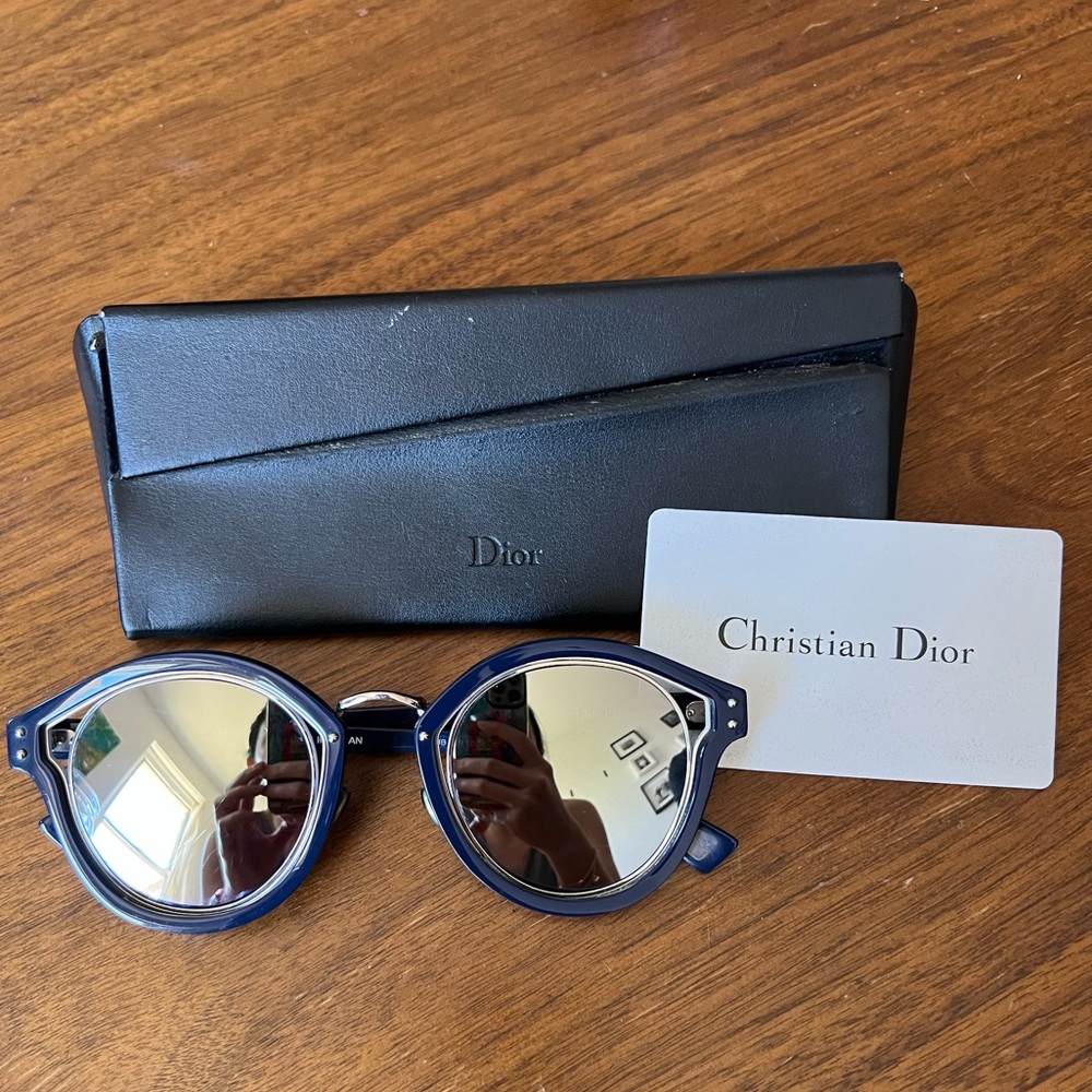 Dior Elliptic Mirror